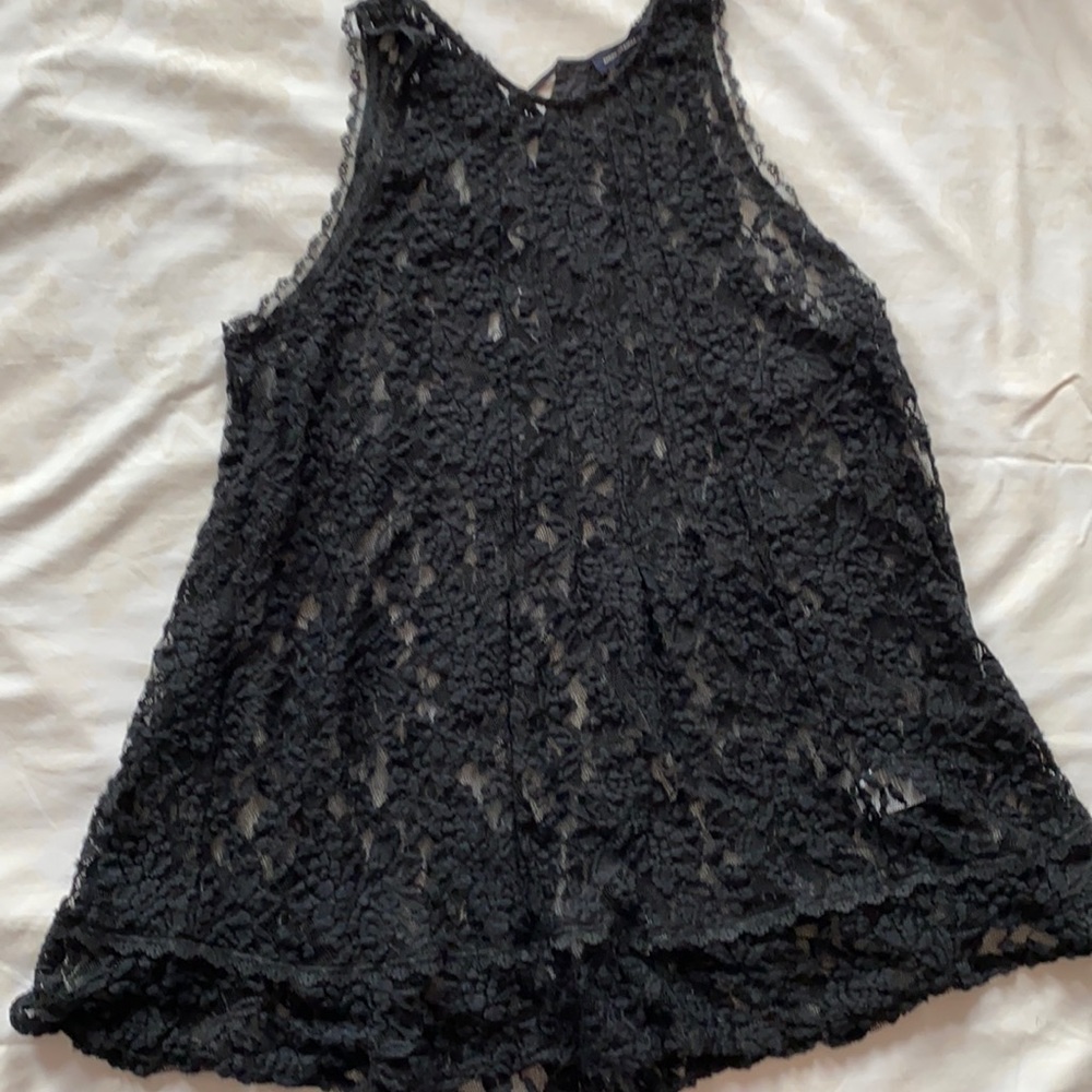💟$3 Bundle Add On💟 AEO Lacy black tank-tunic w/ criss cross back